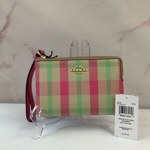 NWT COACH Women's Small Corner Zip Wristlet Pouch Wallet Purse